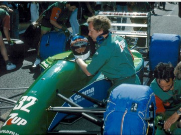 Pierwszy bolid F1 Michaela Schumachera na sprzedaż